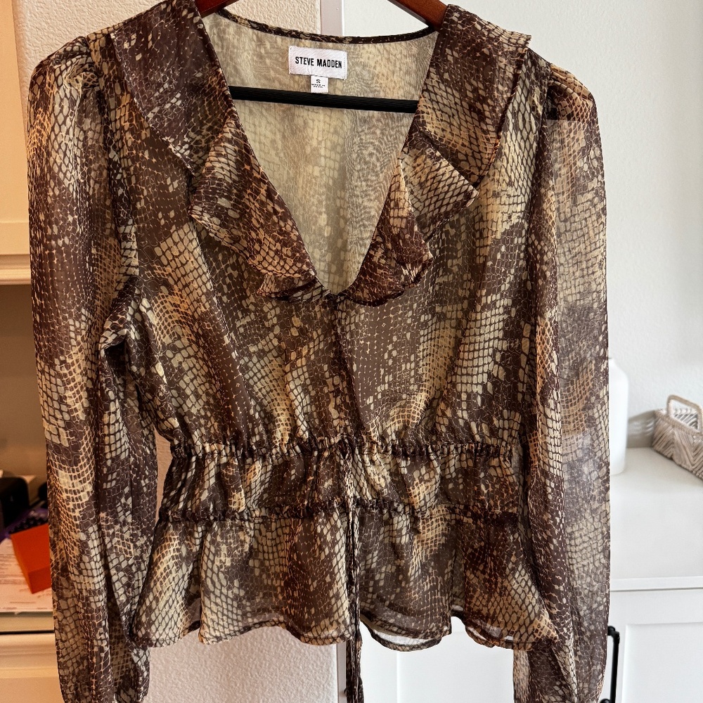 STEVE MADDEN LEOPARD TOP SMALL